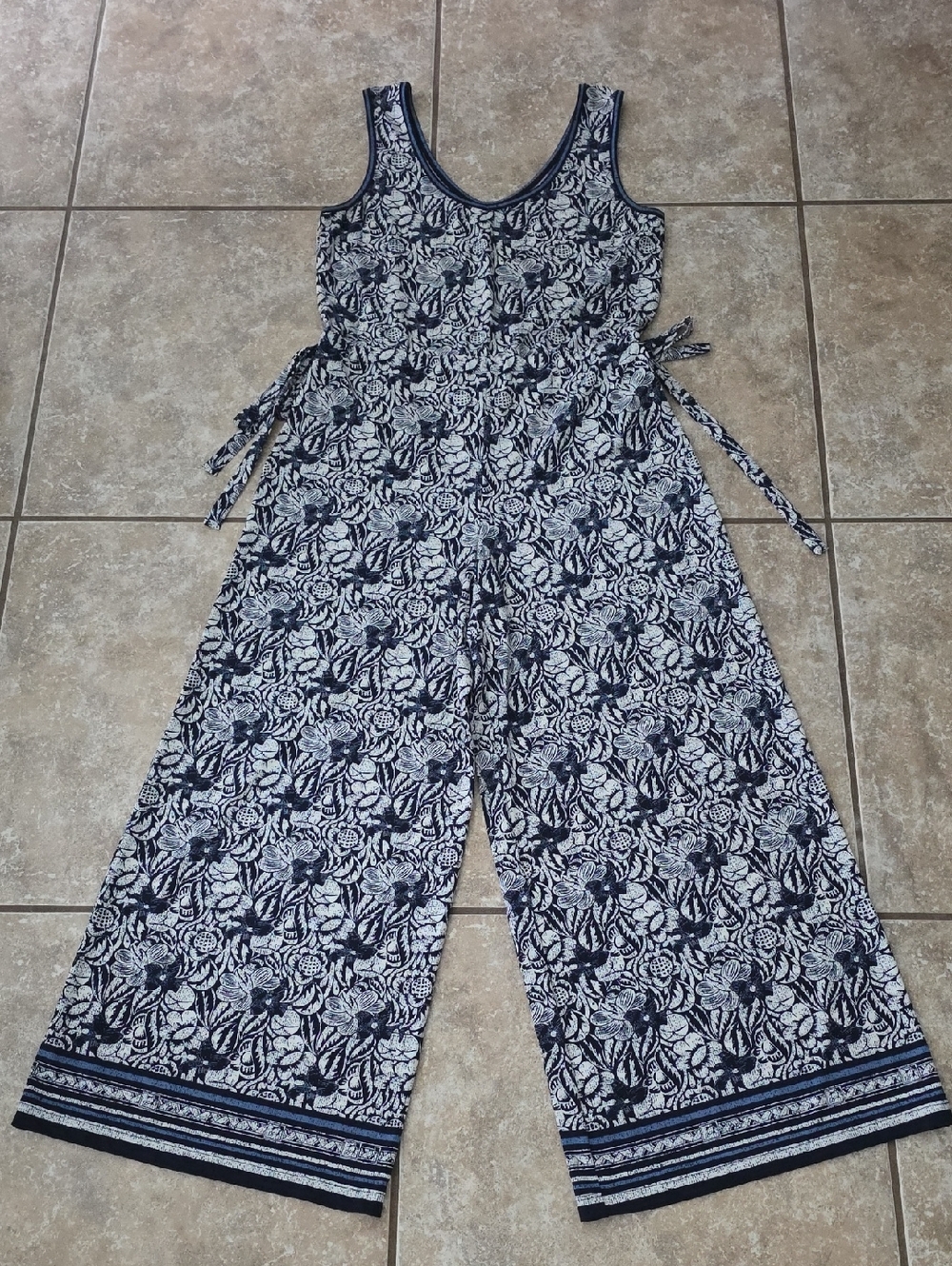 Max Studio Navy and White Floral Print Maxi Dress
